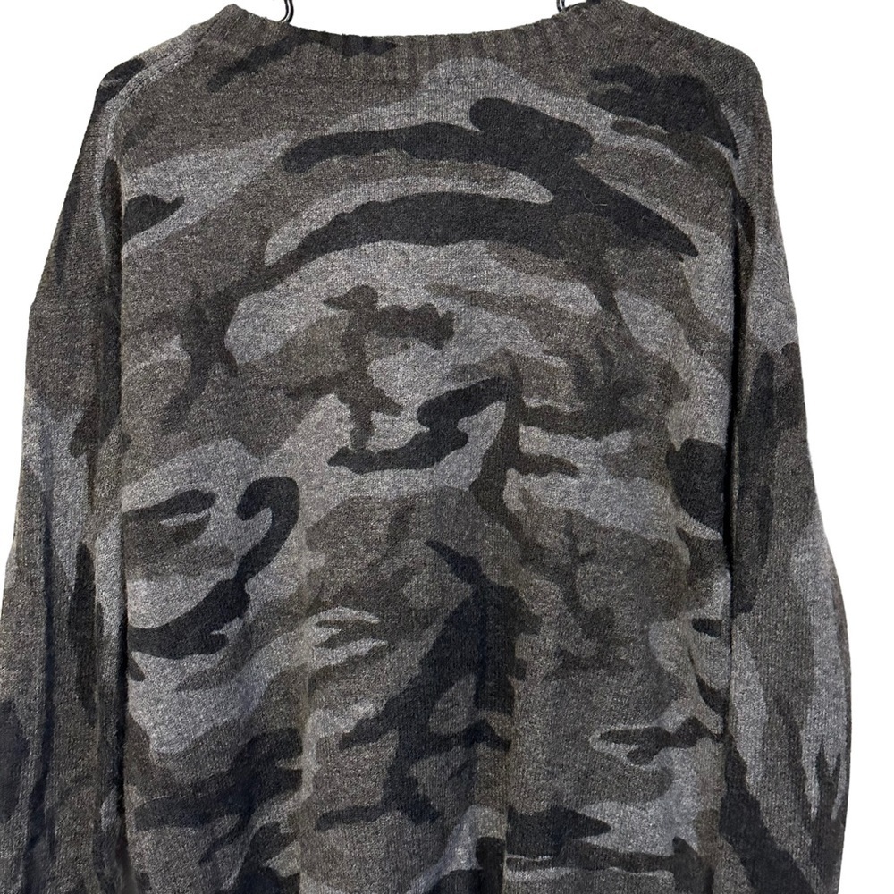 Rails Louie Charcoal Camo Sweater Size Large #835… - image 6